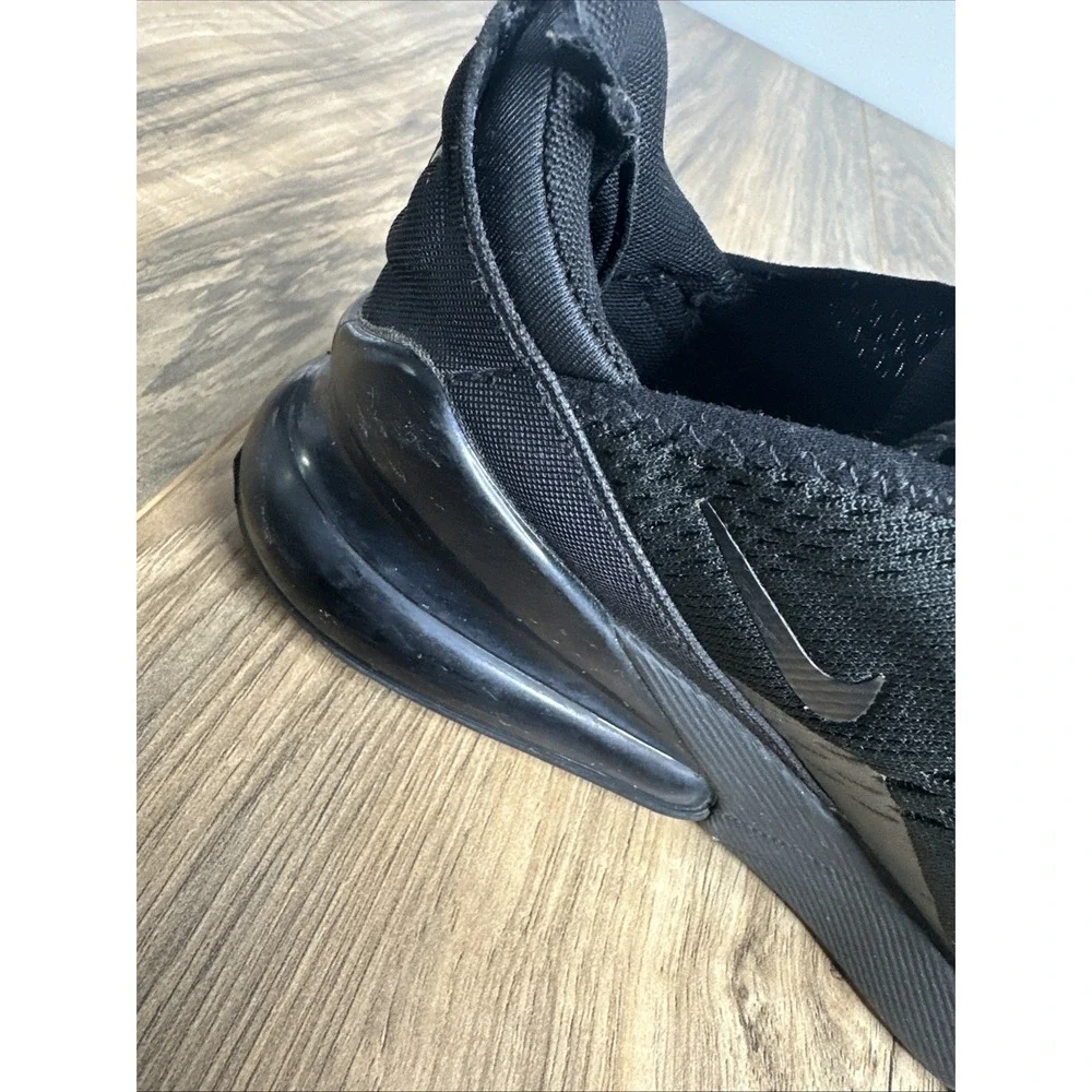 Nike Air Max 270 BQ5776-001 Black Shoe Sneakers Youth Unisex Size 6Y‎
